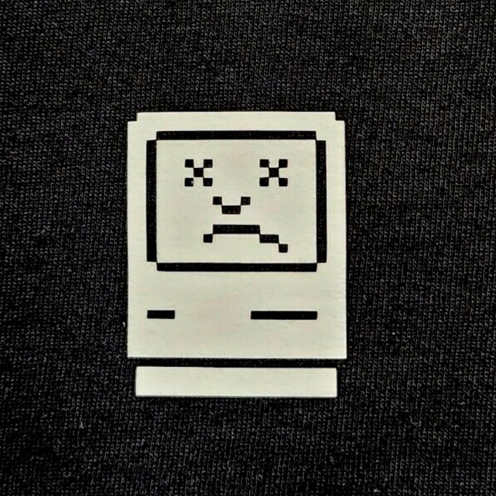 COPY - Sad MAC Computer Macintosh Icon Funny T-shirt Tee Retro Gift New MAC OS